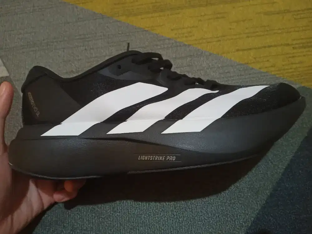 Adidas Evo SL Black-white