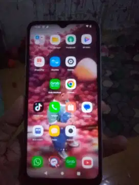 Mau jual hp redmi A1 di jual karna sudah beli yg baru