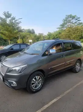 Toyota Kijang Innova 2014 Bensin