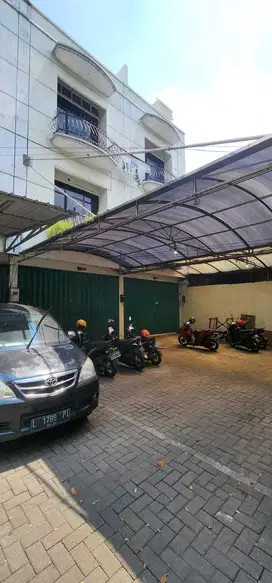 *Dijual 2 Ruko jejer Raya Ngagel Strategis Dan Langka*