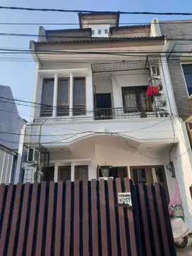 Ton - Rumah Kost Kelapa Gading Jakarta Utara 17 Kamar Furnish