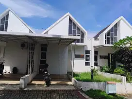 Dijual Rumah Bagus Siap Huni di Villa Bogor Indah