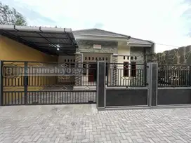 Rumah baru luas mewah harga murah dekat pasar pleret