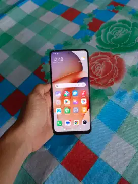 Redmi note 12 ram 6+6/128 normal semua
Hp dan cas ori bawaan 33wat aja