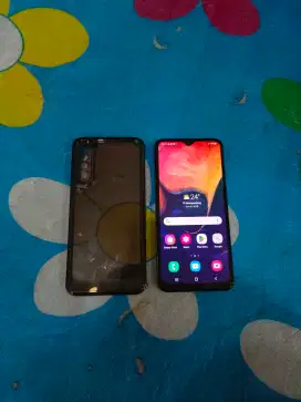 Samsung a50 ram 6/128 nominus hp cas aja 
Jual 1jt nepis
Lokasi depok