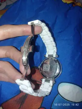 Jual jam tangan original merk GC