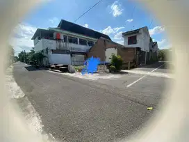 Tanah pekarangan kota solo dekat Manahan dan Al abidin