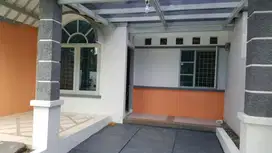 Dijual Rumah Villa Dago Cluster Parangtritis - Pamulang