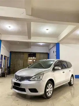 Nissan Grand Livina 1.5 SV MT 2013