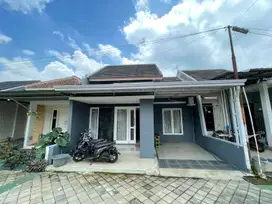 RUMAH MEWAH SATU LANTAI BEBAS BANJIR DI CLUSTER PUDAK PAYUNG