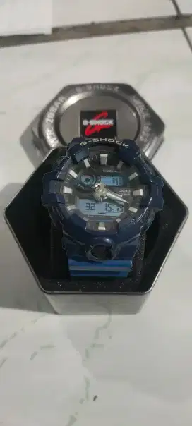 Di jual jam tangan G-shock GA 700 biru