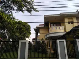 Dijual Rumah Nyaman dan Strategis di Bukit Cinere Indah - Dekat Tol Li