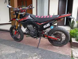 Supermotto Honda CRF
