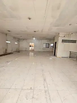 Disewakan Ruko 2 Lantai Untuk Usaha di Mainroad Kopo
