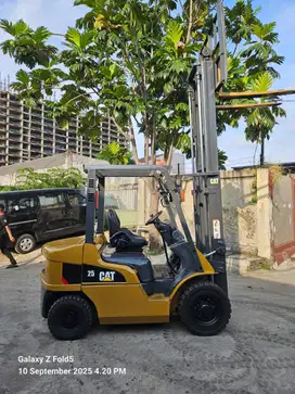 Forklift Caterpillar 2,5 Ton,Manual,Tiang Fullfreelift,S4S,Tahun 2019