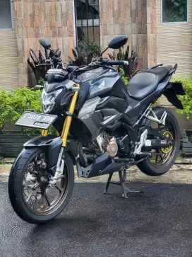 Honda cb 150R 2021