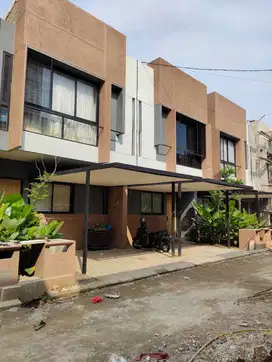 Rumah murah 2 Lantai modern hills