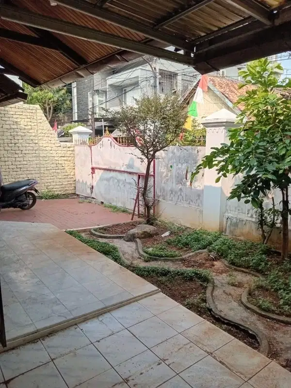 Rumah Tinggal Strategis di Jakarta Pusat