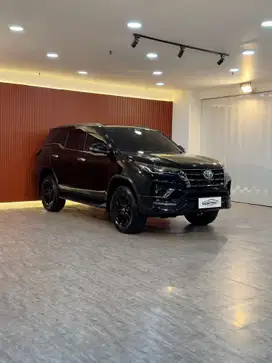 Fortuner 2.8 VRZ GR Sport 2023 odo 18 Ribuan