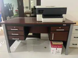 Meja Kerja Kantor
