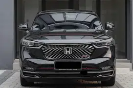 HONDA HR-V RS 1.5 turbo CVT 2022 km LOW  LIKE NEW