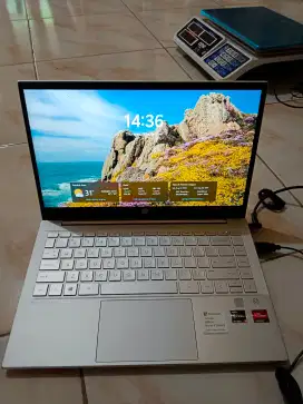 Laptop HP Pavilion 14 CC0013AU