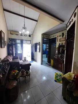 Dijual cepat rumah 1,5 lt di Villa Melati Mas, Serpong