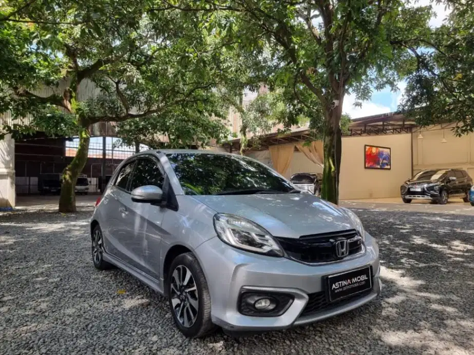 Honda Brio 1.2 RS AT 2016 ASTINA MOBIL BRIO CVT