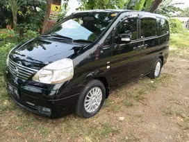Nissan Serena 2011 Bensin