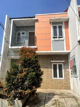 RUMAH READY STOCK CUMA 1 UNIT, HANYA 2 KM KE TOL JATIASIH