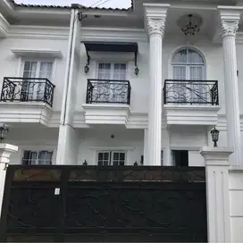 DI JUAL RUMAH MEWAH SIAP HUNI KRANGGAN JATISAMPURNA BEKASI