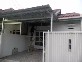 Kanopi baja ringan