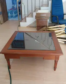 Meja Tamu Kayu Kaca Elegan