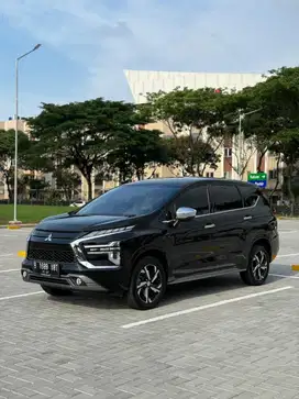 Like new! Mitsubishi Xpander Ultimate NIK 2021 hitam