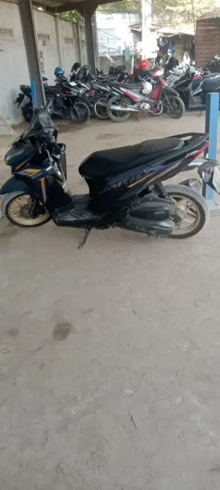 Di jual motor vario murah
