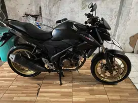 honda cb150r hitam