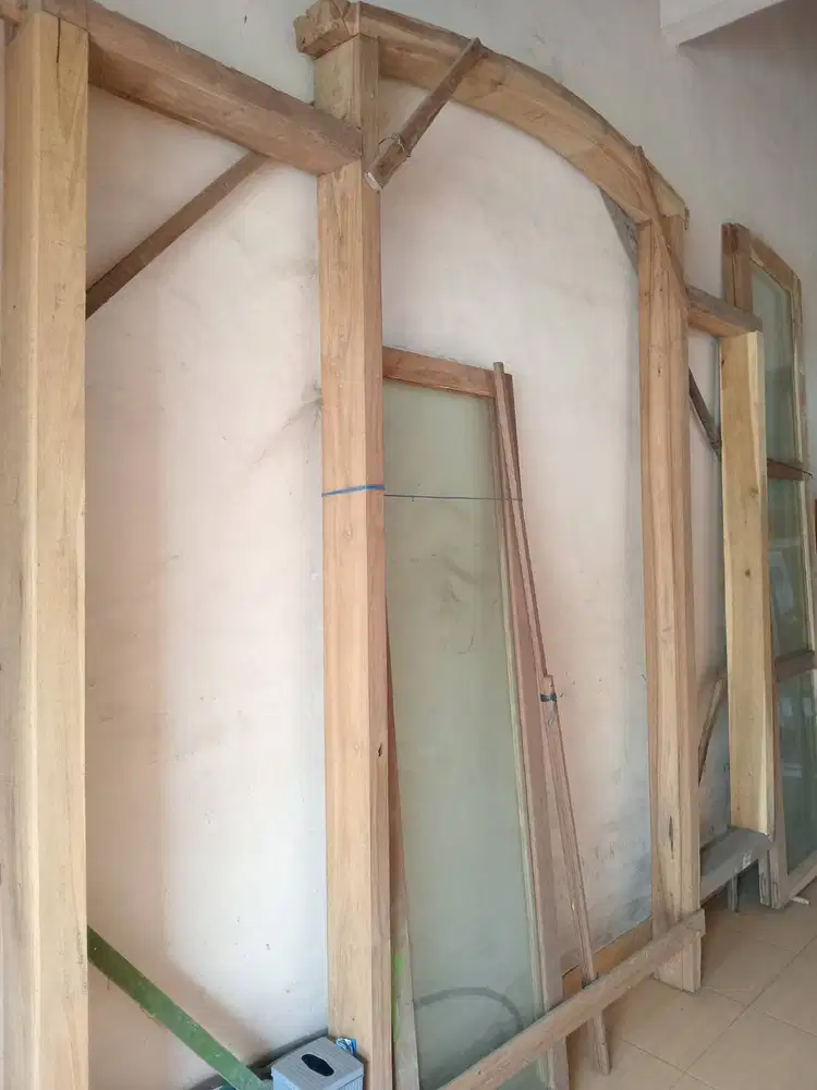 Dijual Kusen Kayu Jati Asli – Kondisi Bagus