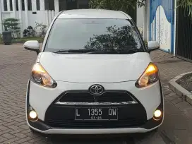 Sienta V Matic 2016 Putih dp 33 jt
