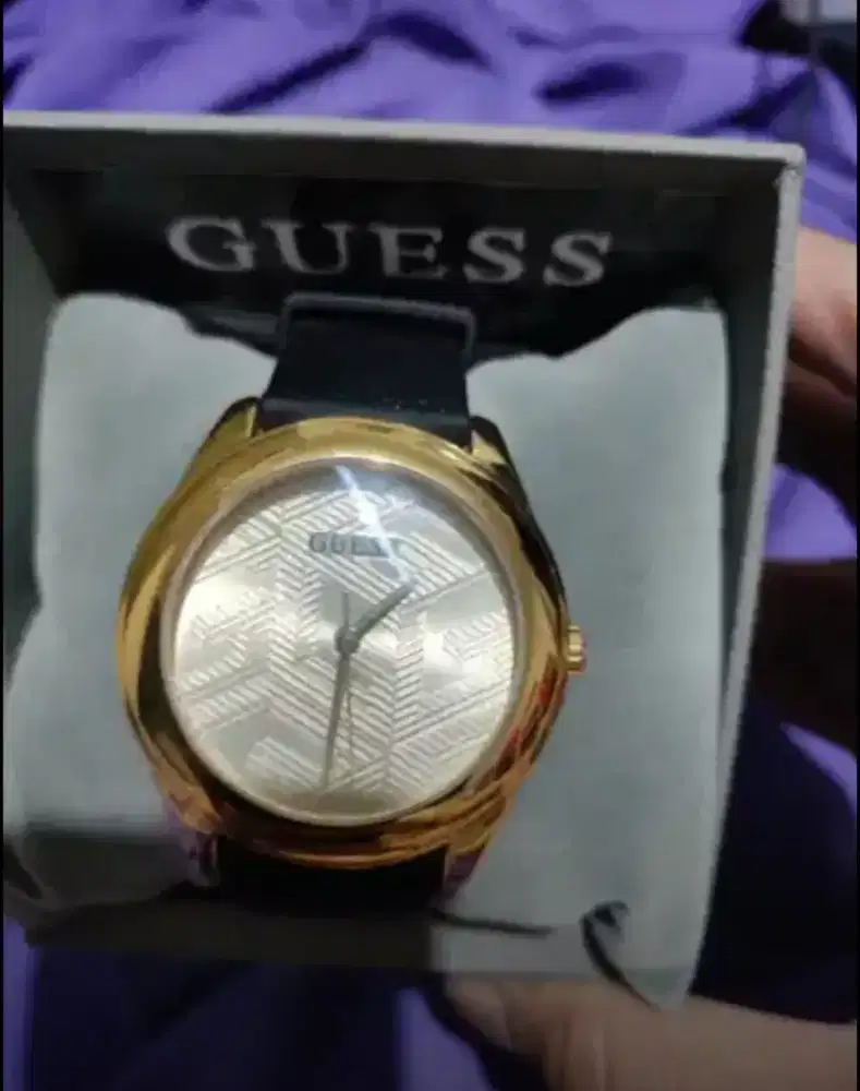 Jam Tangan Wanita Guess Original