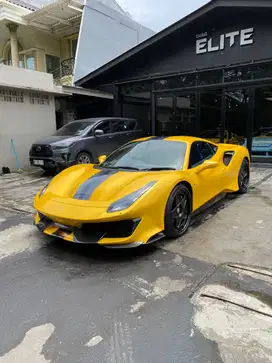 2020 Ferrari 488 Pista Atelier Giallo Modena w/ Two-Tone Livery