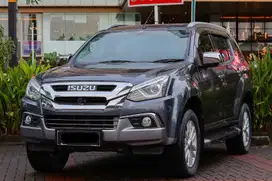 ISUZU MU-X R2 facelift premiere 2.5 AT 2017  km LOW service RECORD