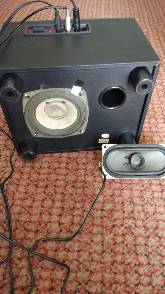 Subwoofer aktif Labtec klasik