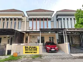 Rumah Cakep Bersih 2 lantai Siap Huni Full Furnished di Surabaya Timur
