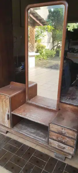 Meja Rias Jati Antik