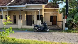 Rumah dekat pasar colombo jalan kaliurang
