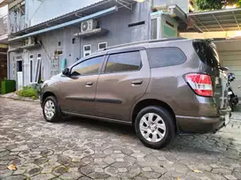 Chevrolet Spin LTZ M/T 2015