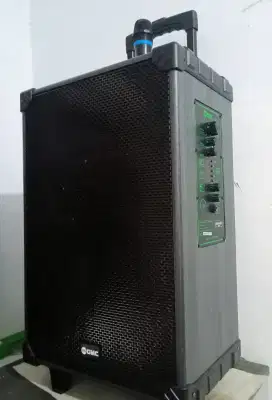 Speaker Karaoke 12 inch GMC portable bluetooth dorong
