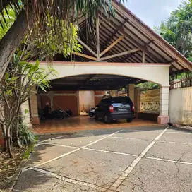 Di jual Rumah Bagus Nyaman Adem Aman di Permata Hijau dekat Senayan
