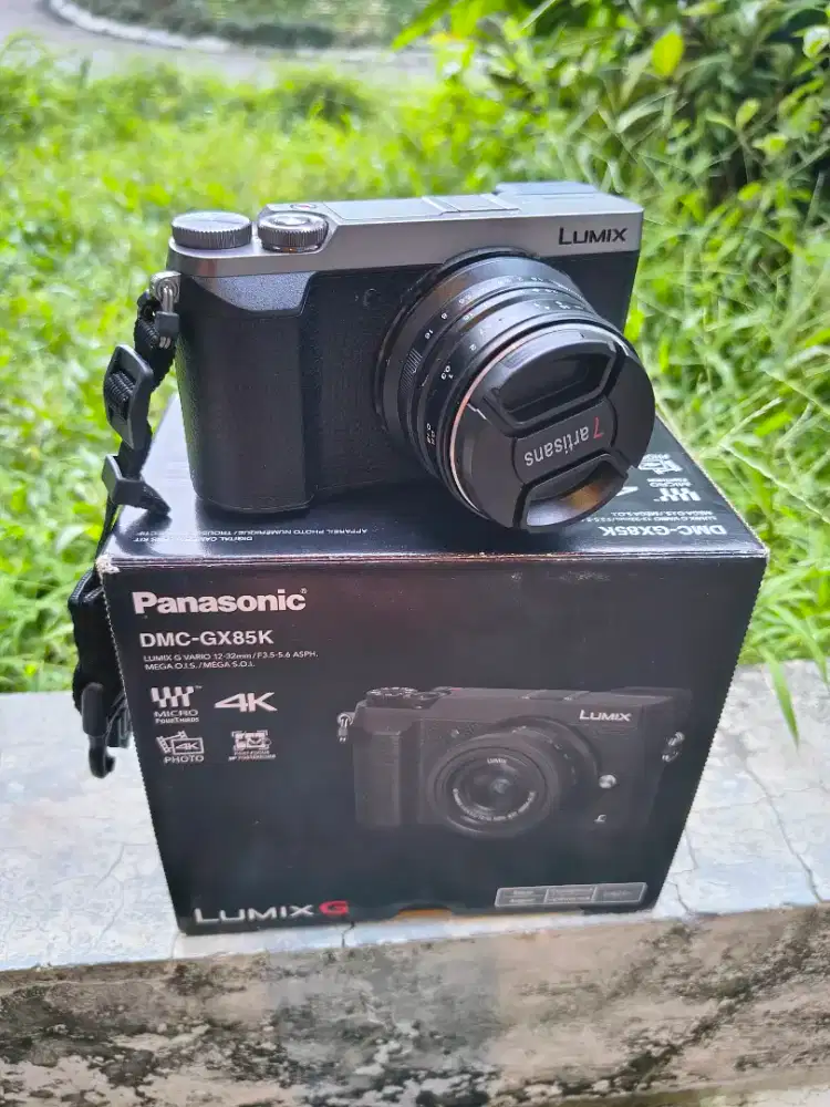 Lumix DMC-GX85K Full Set - Mulus Parah
