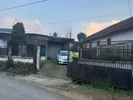 JUAL MURAH VILLA PUNCAK GUNUNG